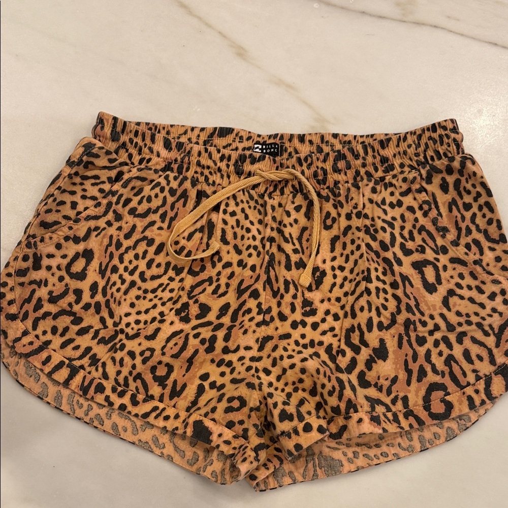 BILLABONG Animal Print Women's Shorts size large